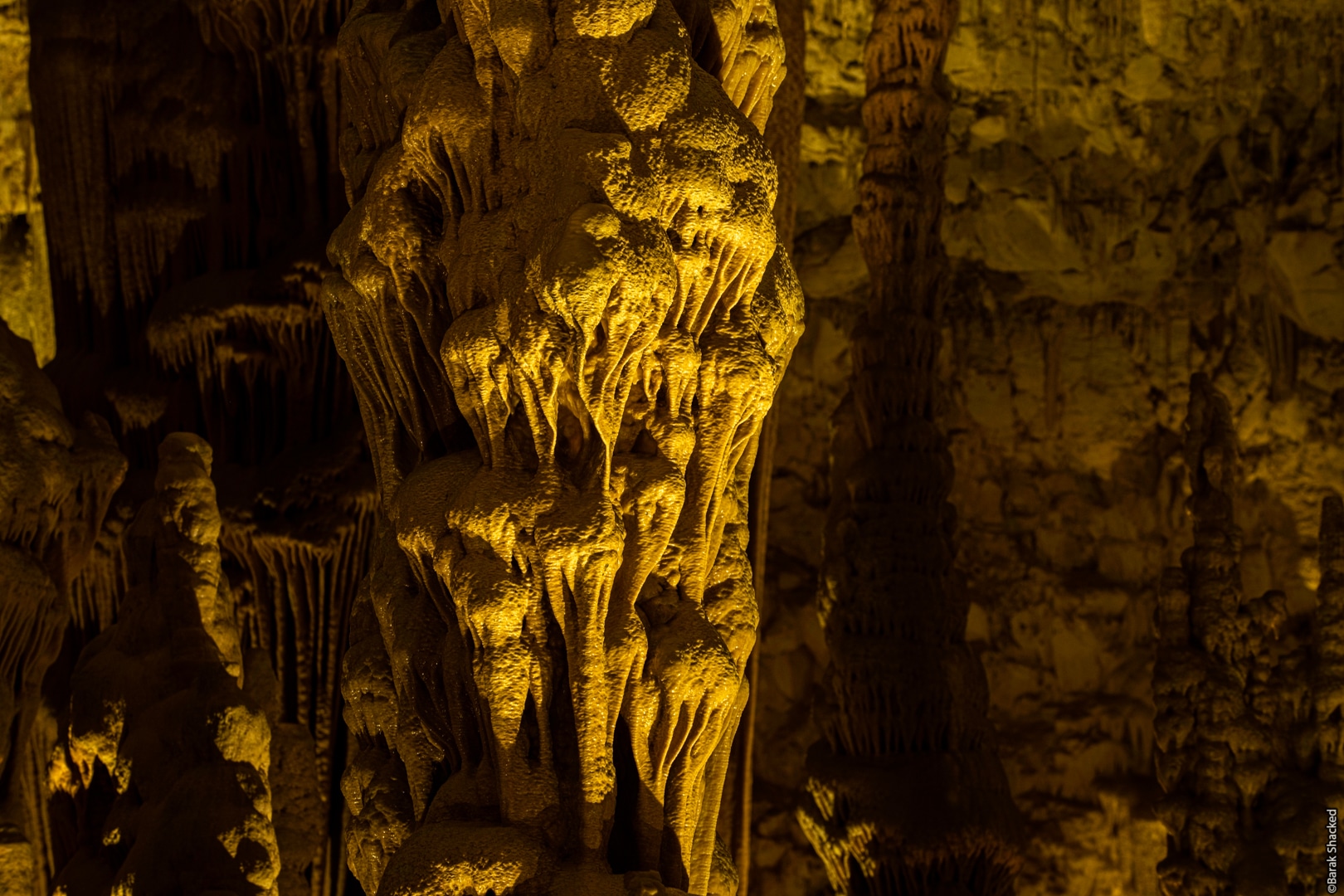 צילום נטיף גדול במערת הנטיפים